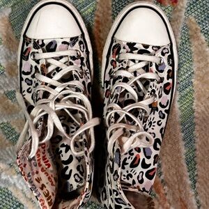 Platform Limited Edition Converse